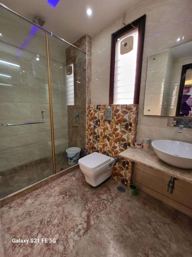 Apartment Bnbbuddy Athulyam 3 Bhk Homestay, Shalimar Bagh New Delhi