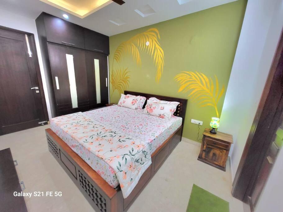 Bnbbuddy Athulyam 3 Bhk Homestay, Shalimar Bagh * New Delhi