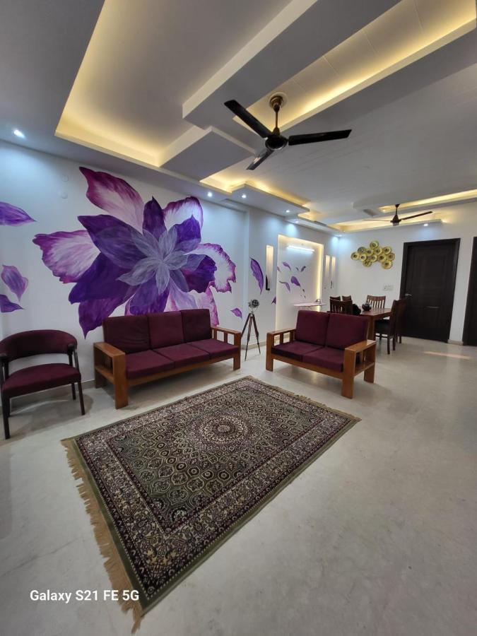 Bnbbuddy Athulyam 3 Bhk Homestay, Shalimar Bagh Apartment New Delhi